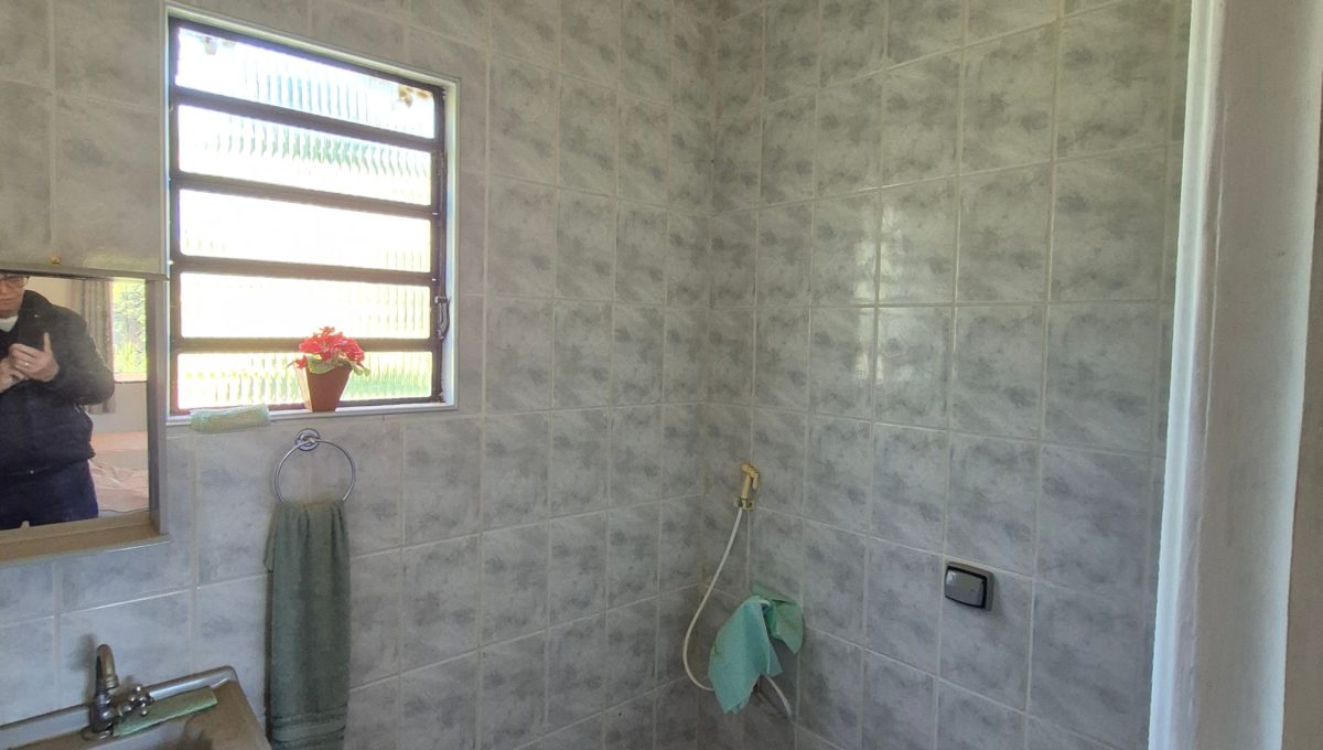 20250626_093959_resized